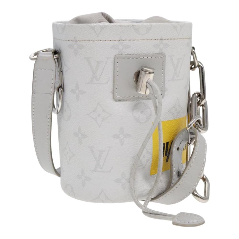 Louis Vuitton Shoulder Bags