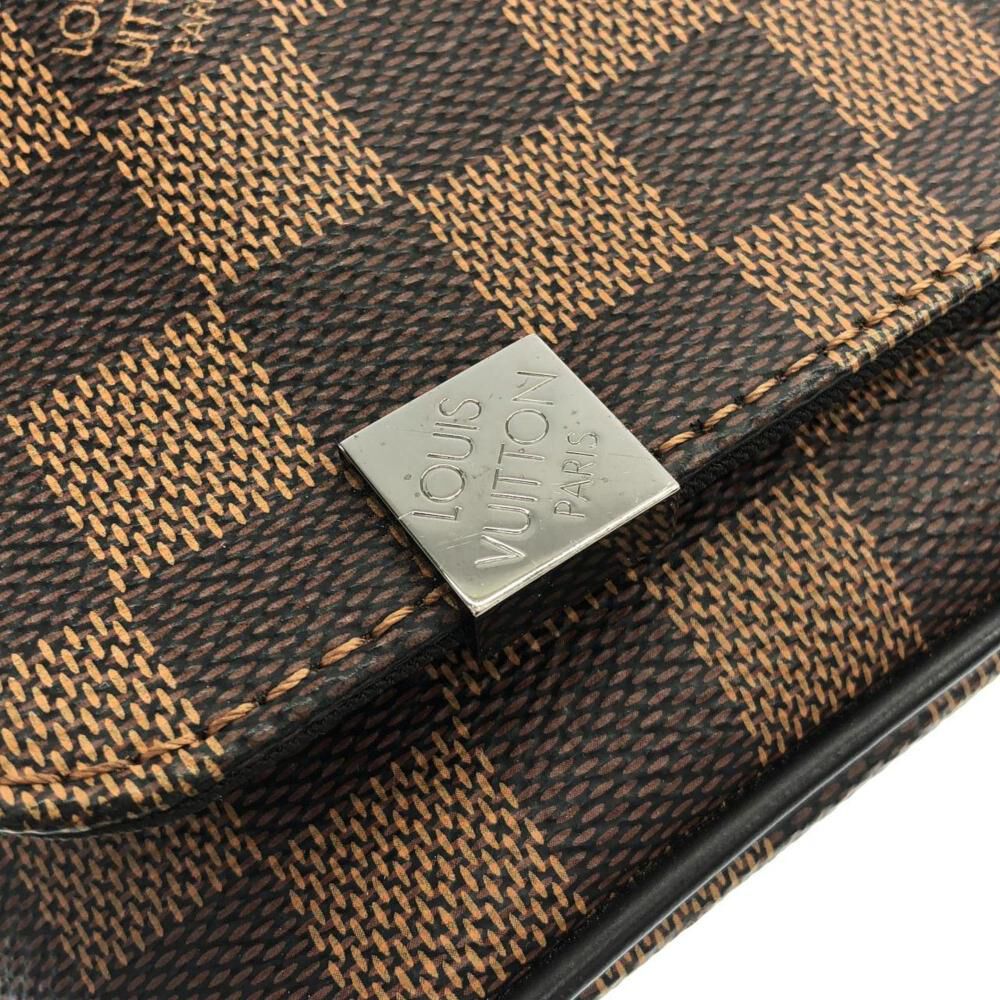 Louis Vuitton District