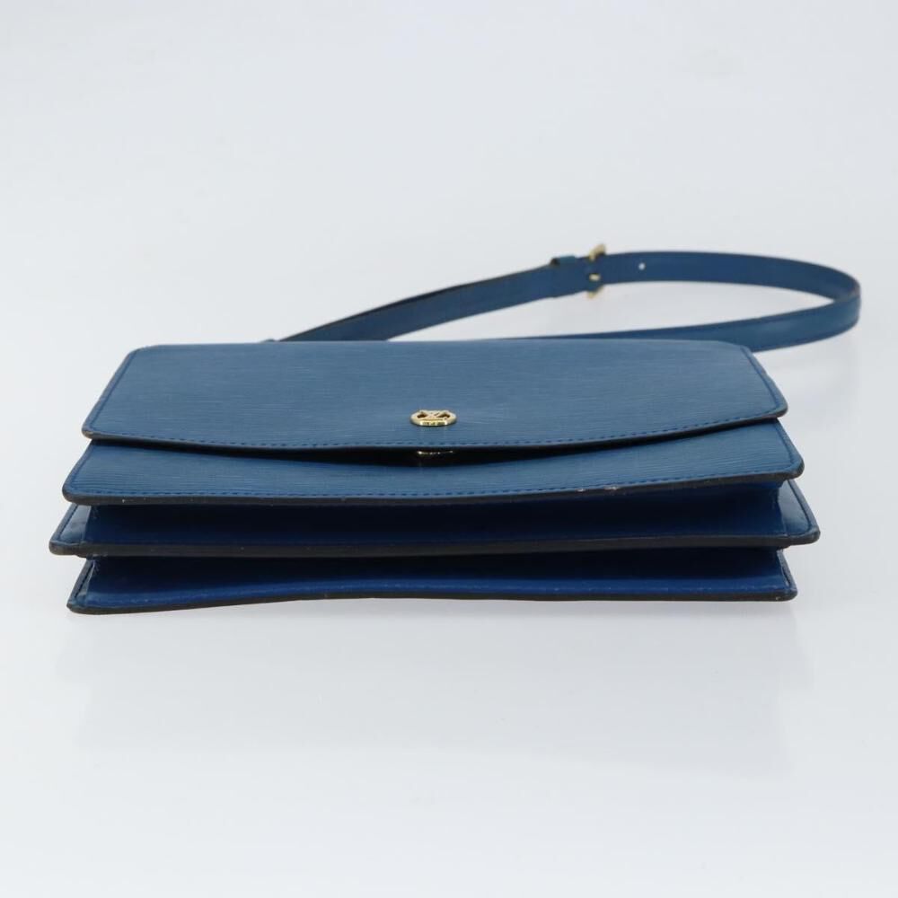 Louis Vuitton Shoulder Bags