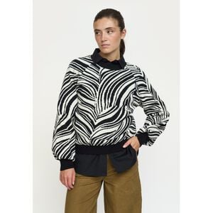 SRLynn Pattern Knit