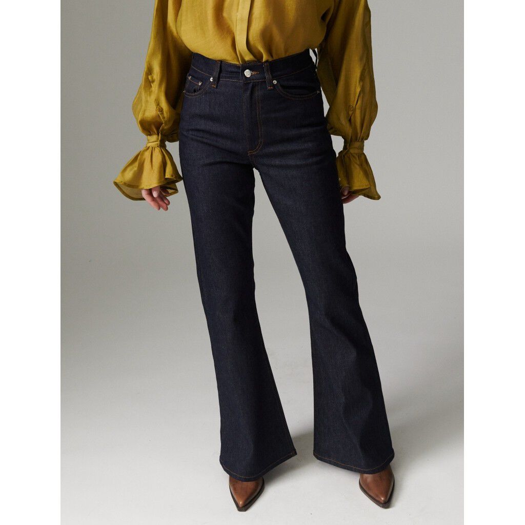 DAYAdama - Vibrant Blue Denim Stretch