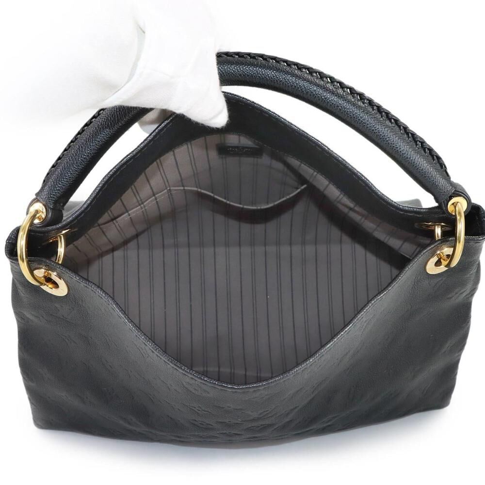 Louis Vuitton Artsy