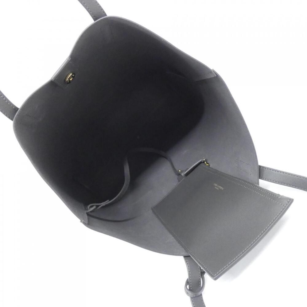 Yves Saint Laurent Tote