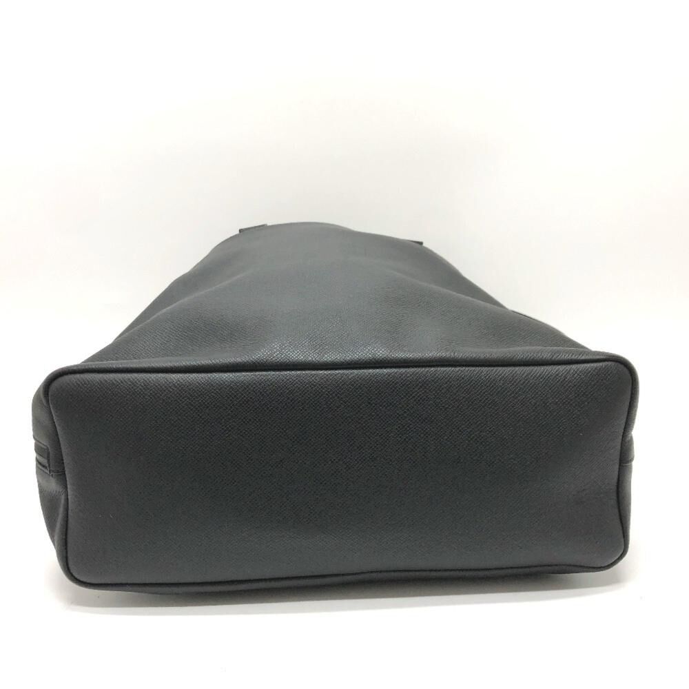 Louis Vuitton Bucket Bag