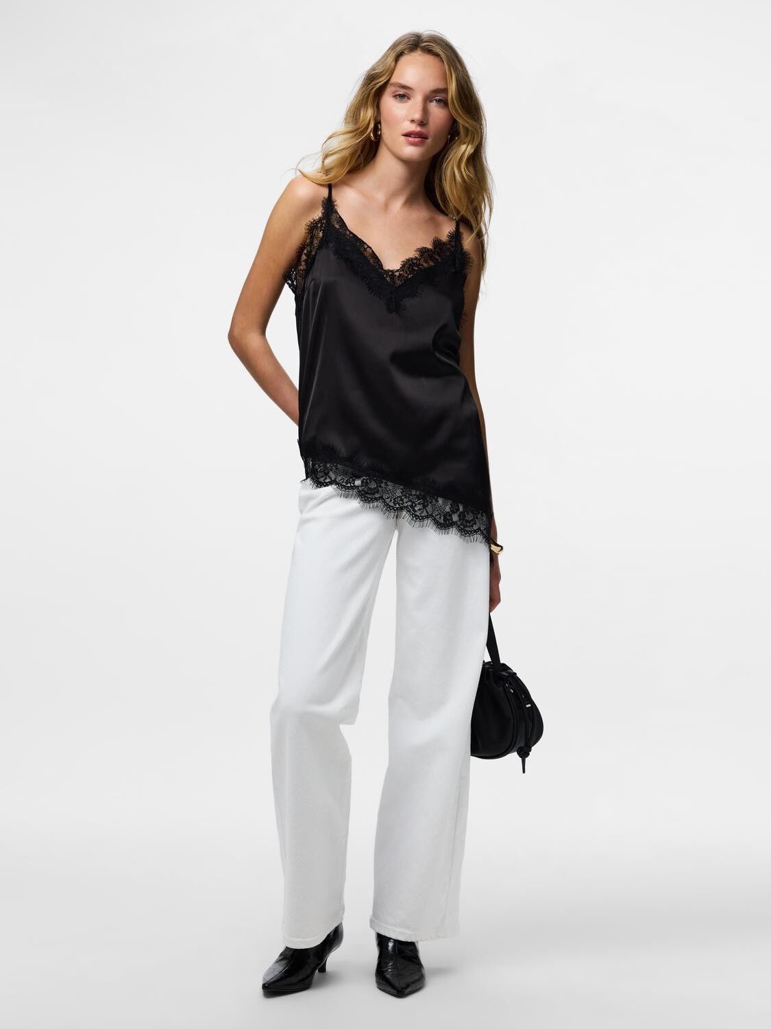 PCNOMI SL SATIN LACE TOP WVN D2D