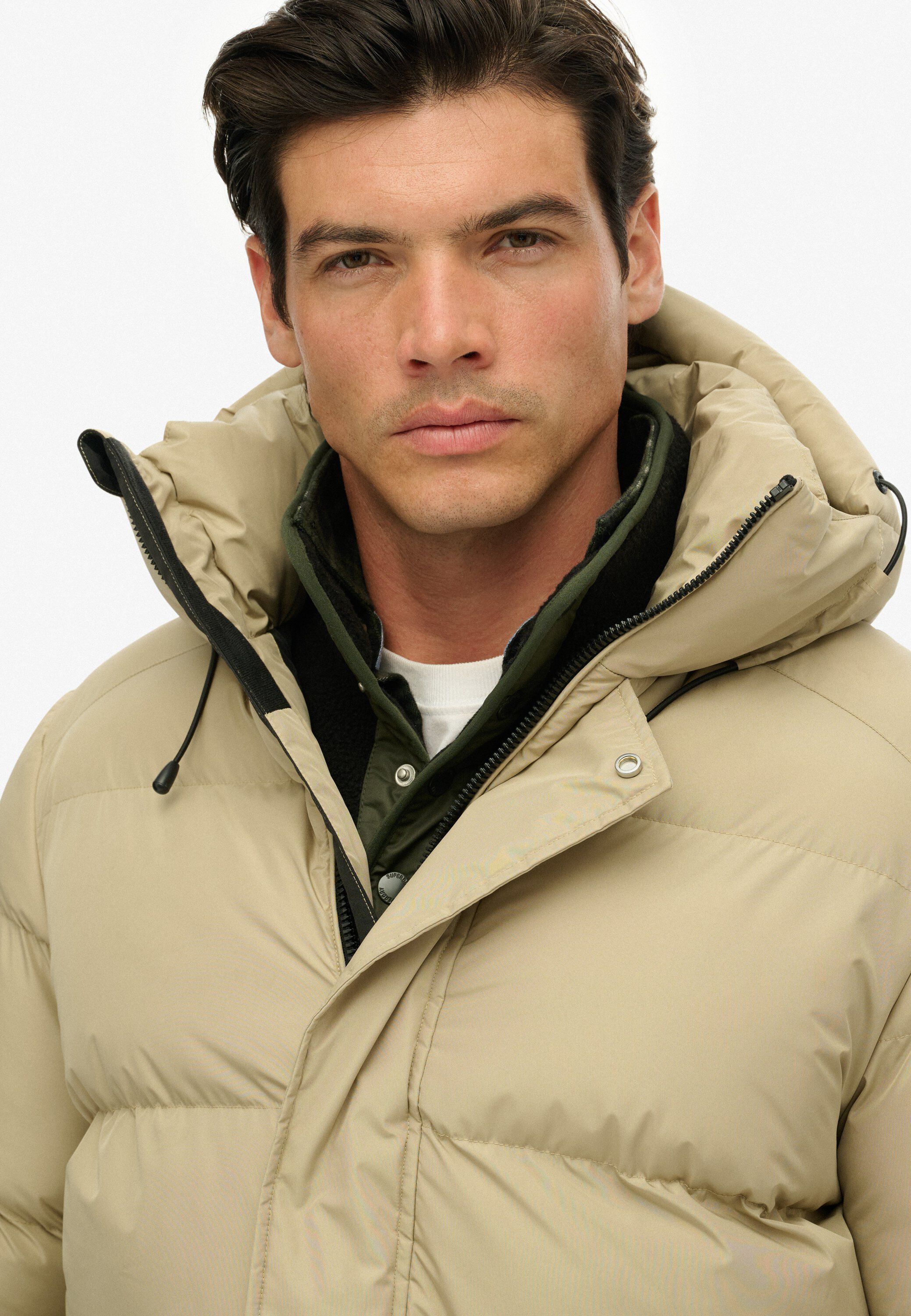 HOODED 5 BAFFLE SPORTS PUFFER