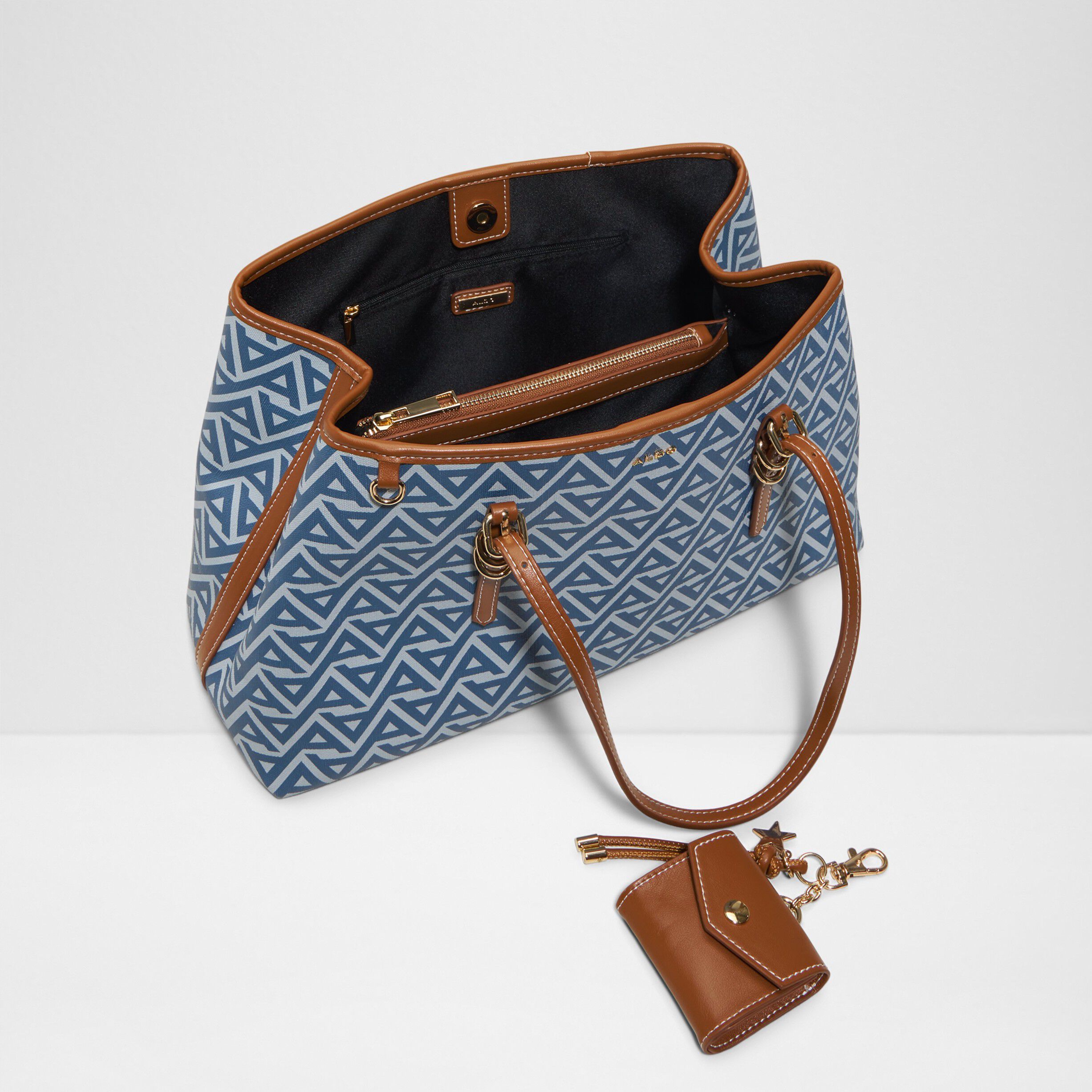 ISEDRA SATCHEL