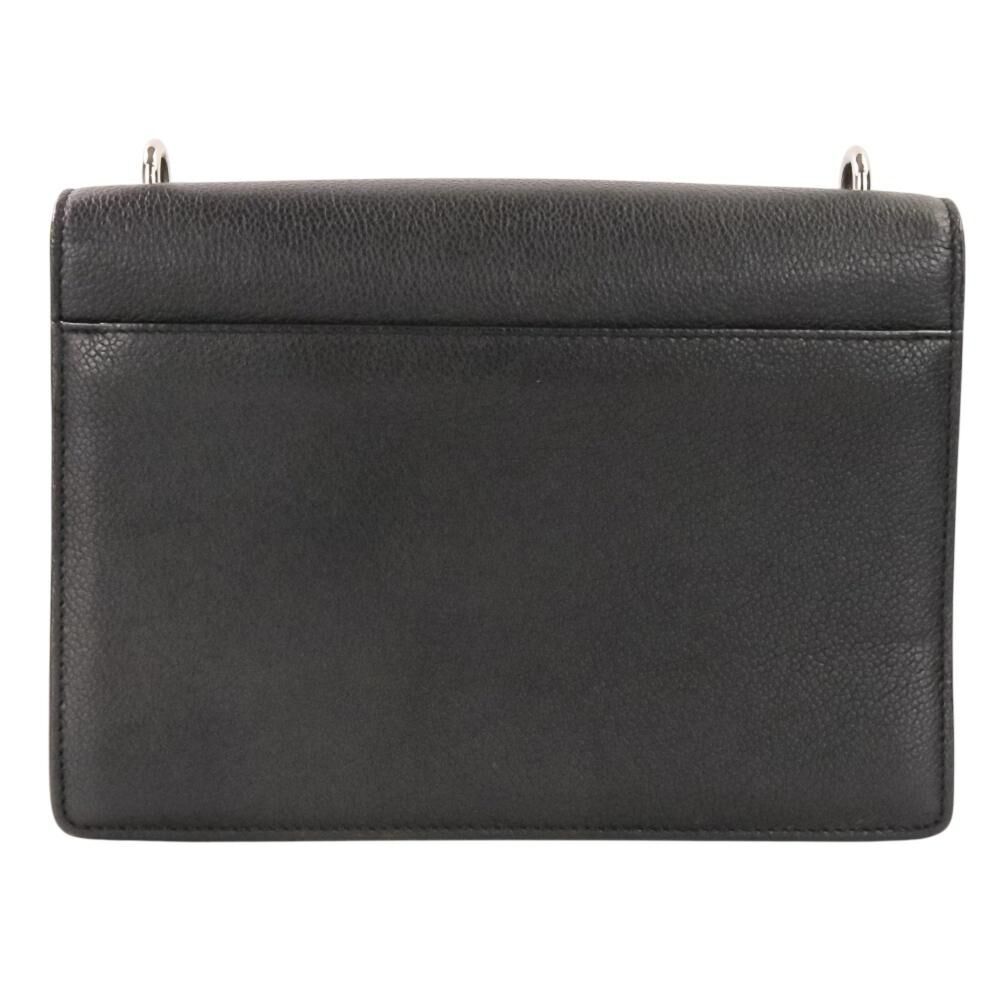 Yves Saint Laurent Shoulder Bag