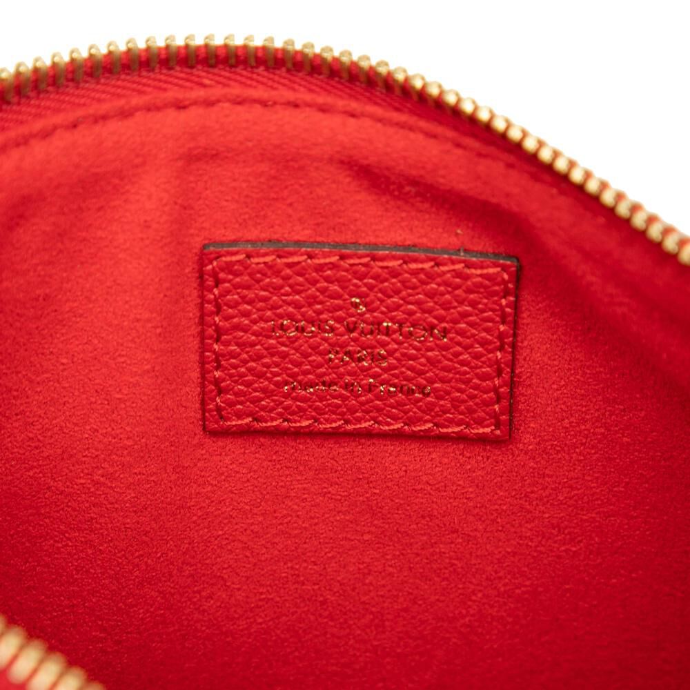 Louis Vuitton Shoulder Bags