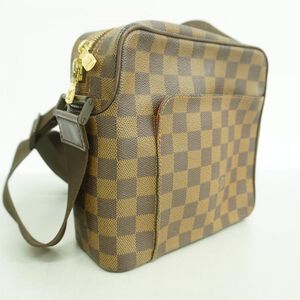 Louis Vuitton Shoulder Bags