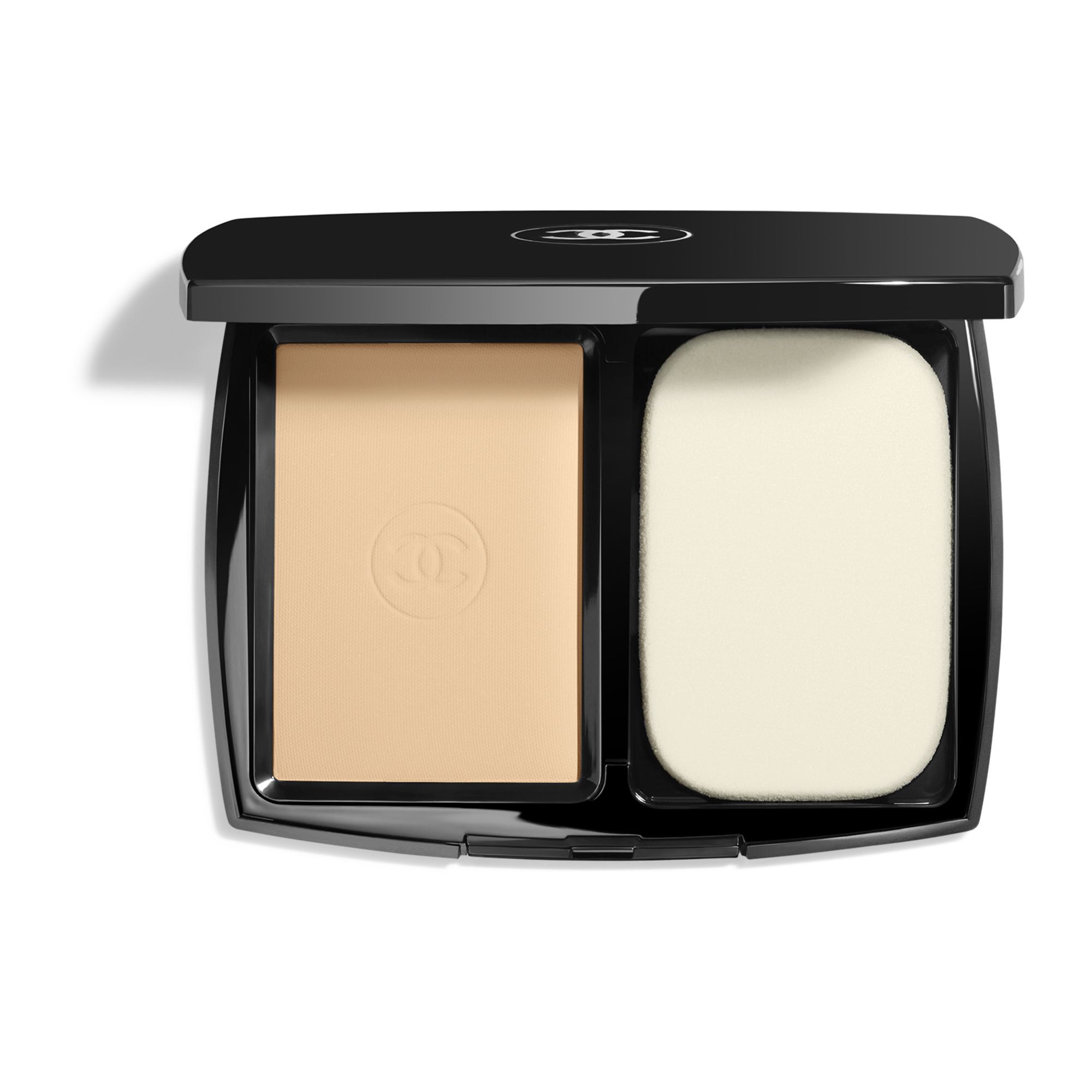 Ultrawear AllDay Comfort Flawless Finish Compact Foundation