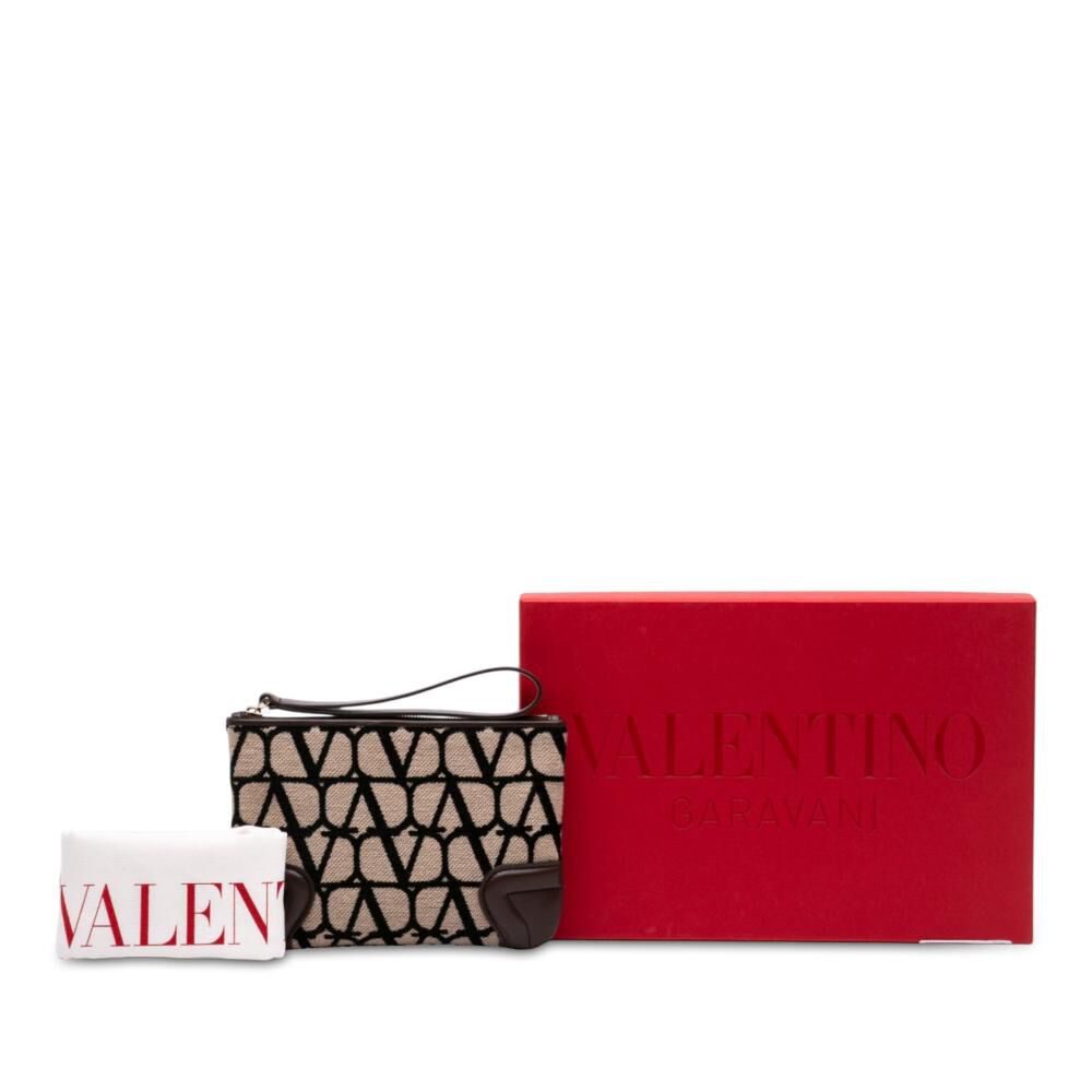 Valentino Pouch