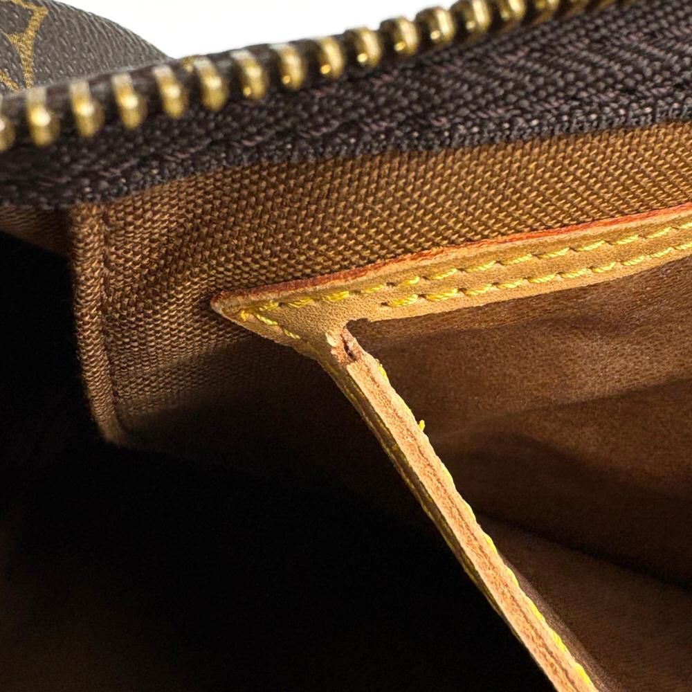 Louis Vuitton Speedy