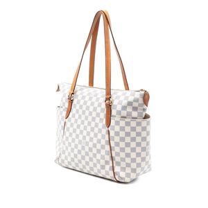 Louis Vuitton Totally