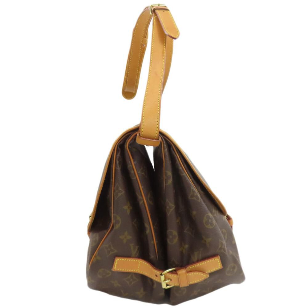 Louis Vuitton Shoulder Bags