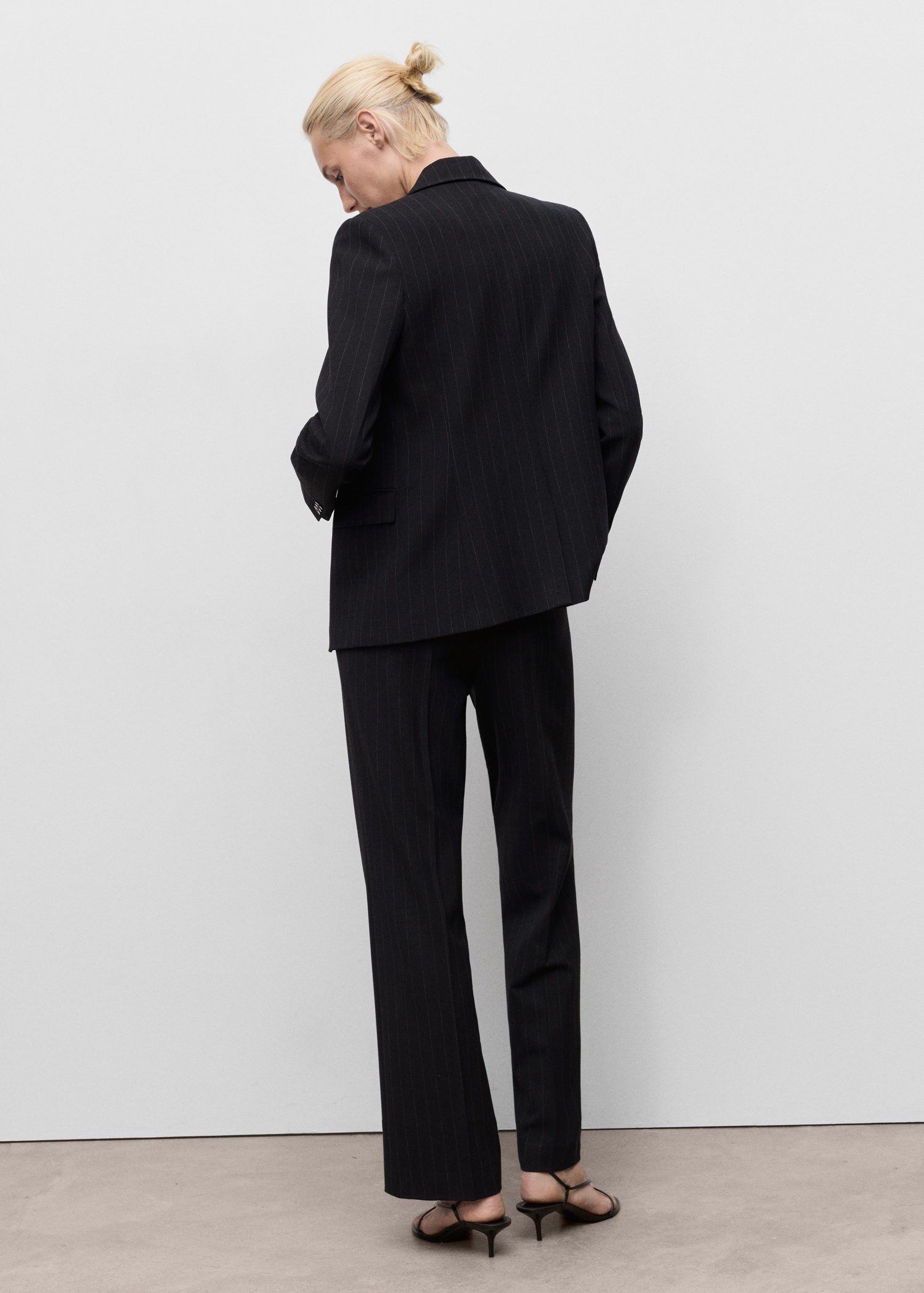 Straight-fit suit trousers