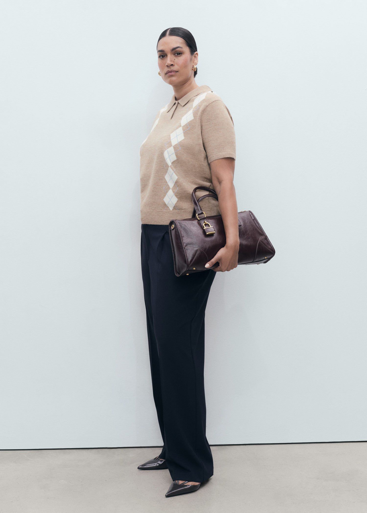 Diamond pattern polo neck sweater