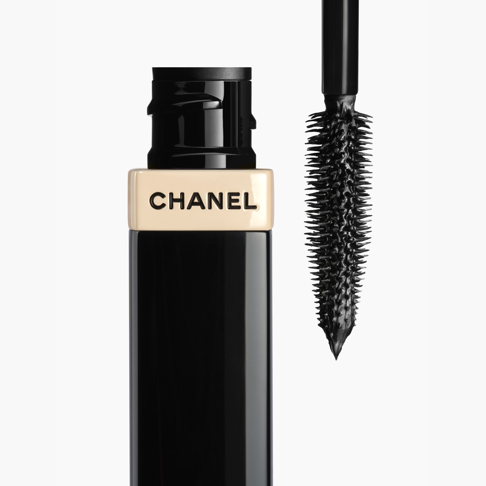 VOLUME OG DEFINITION MASCARA