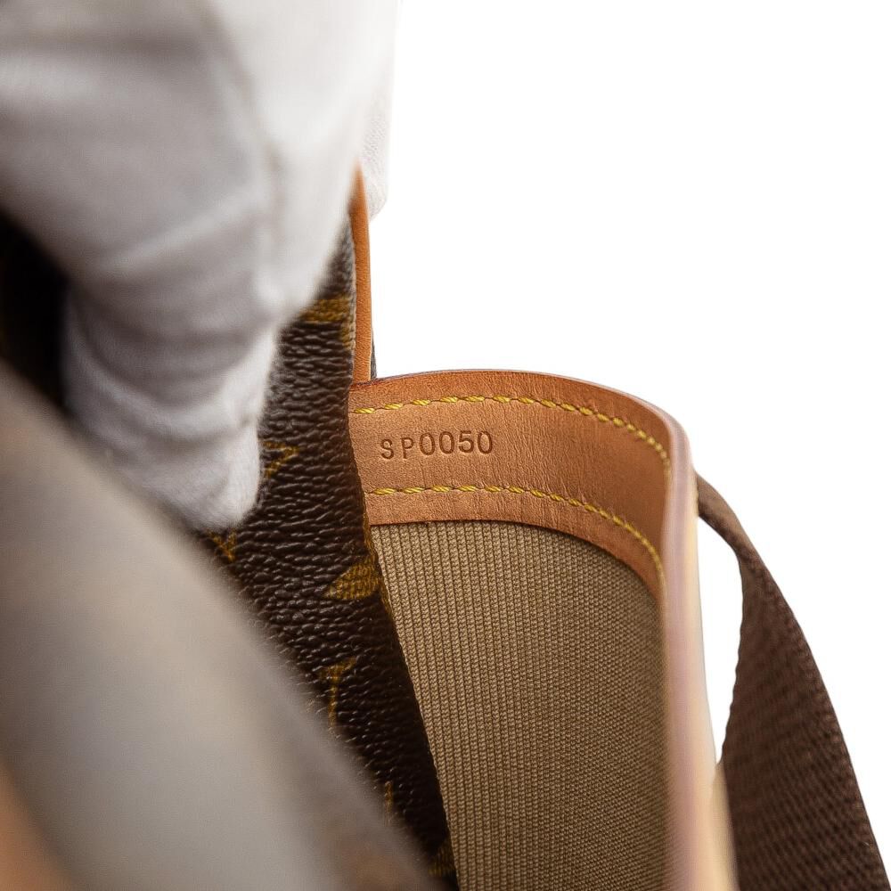 Louis Vuitton Reporter