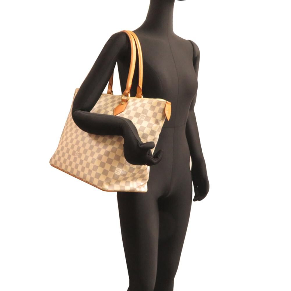 Louis Vuitton Saleya