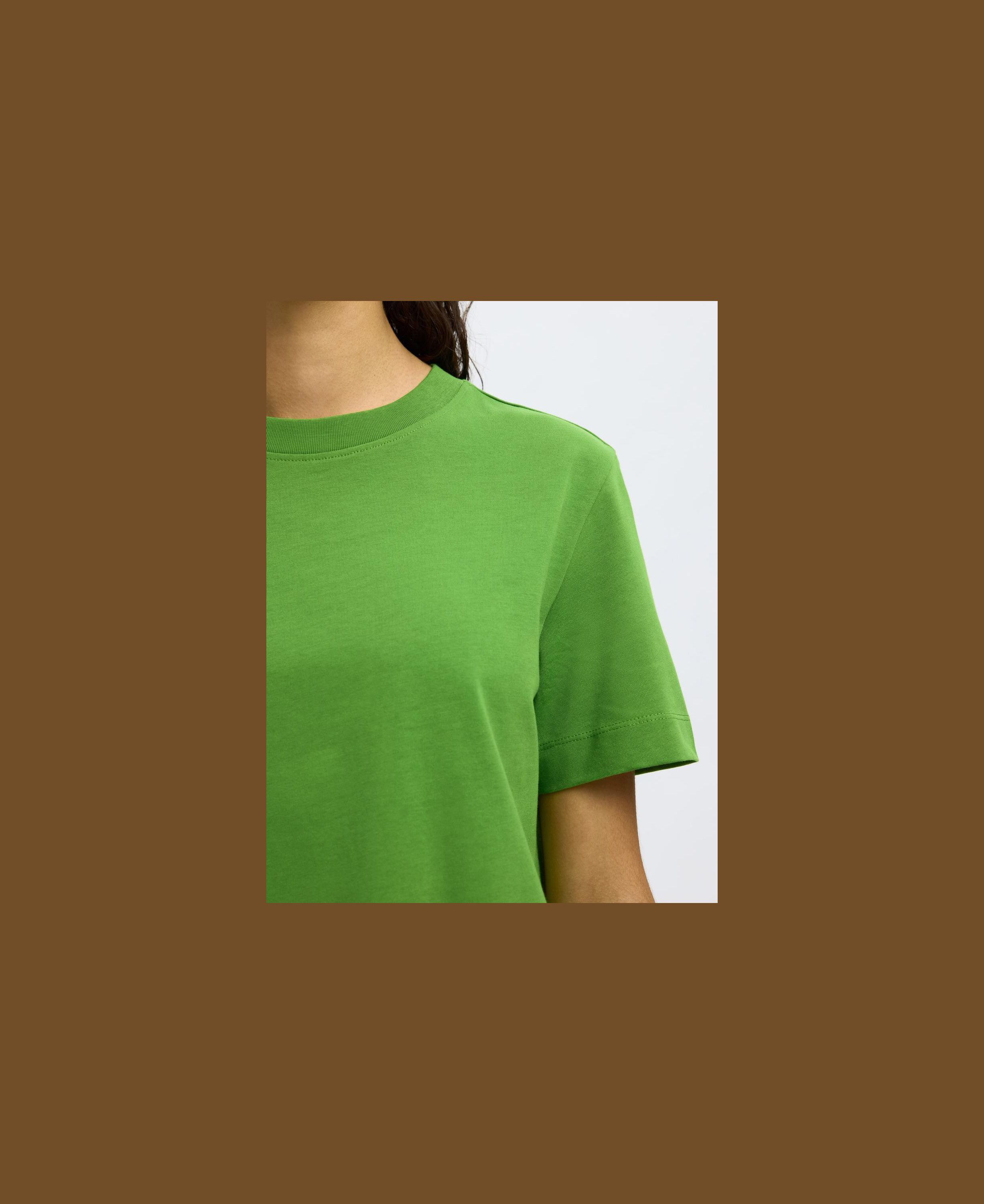 SLFESSENTIAL SS BOXY TEE NOOS