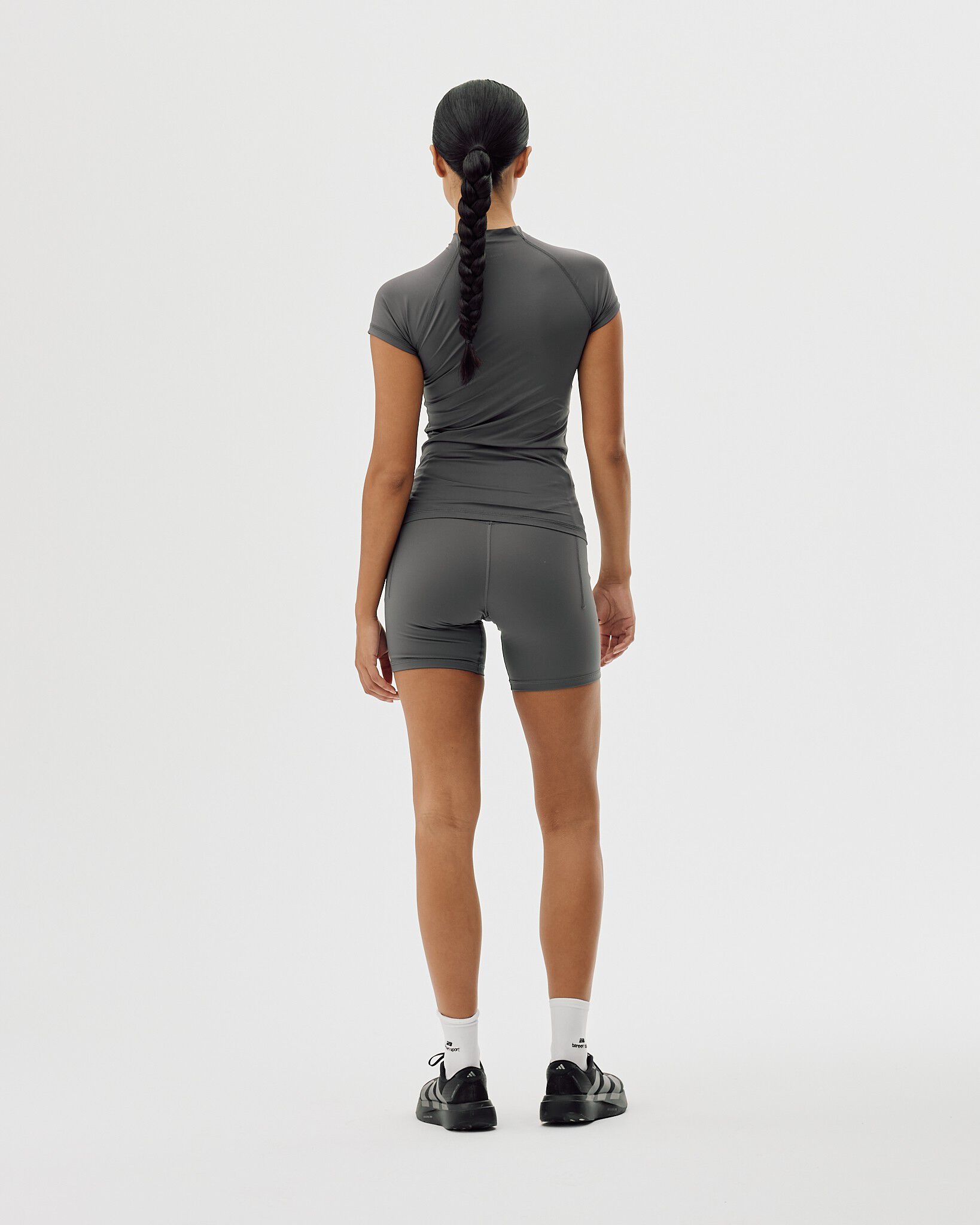 Wmns Mock Neck Stretch T-shirt