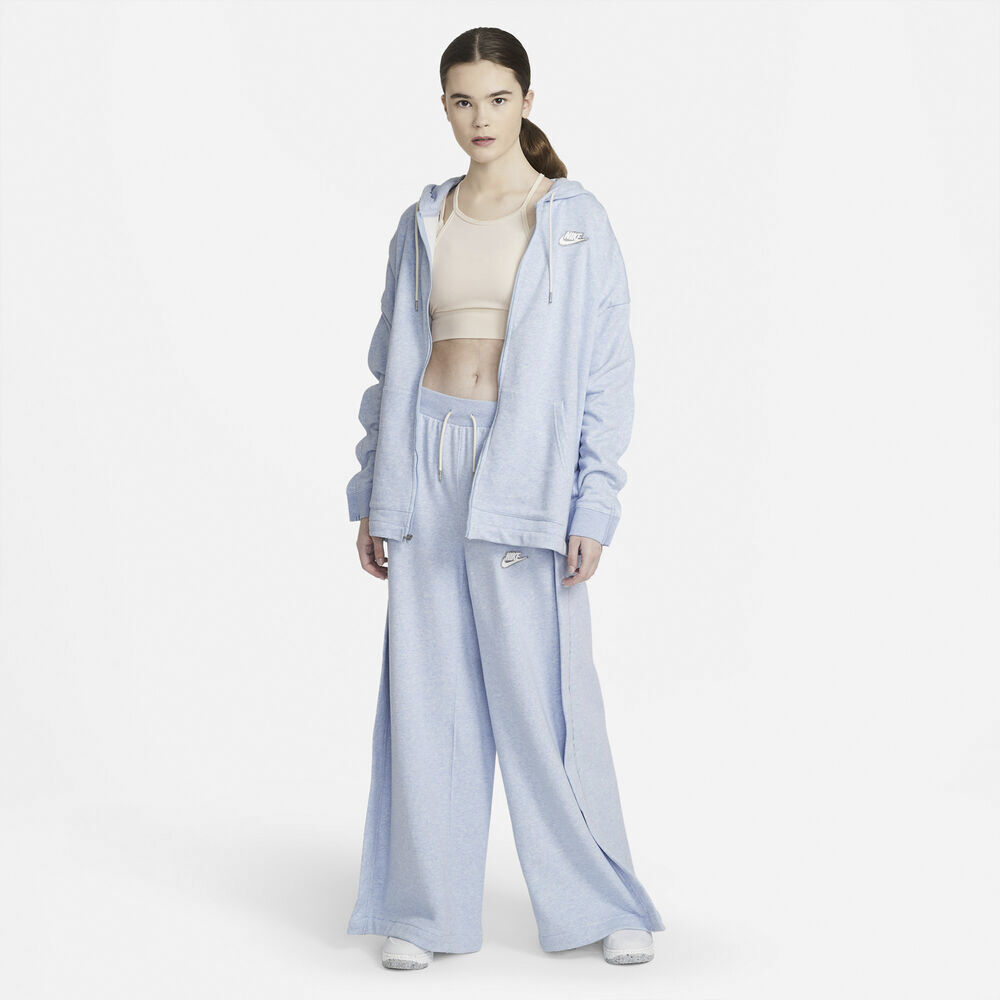 Sportswear h&aelig;ttetr&oslash;je