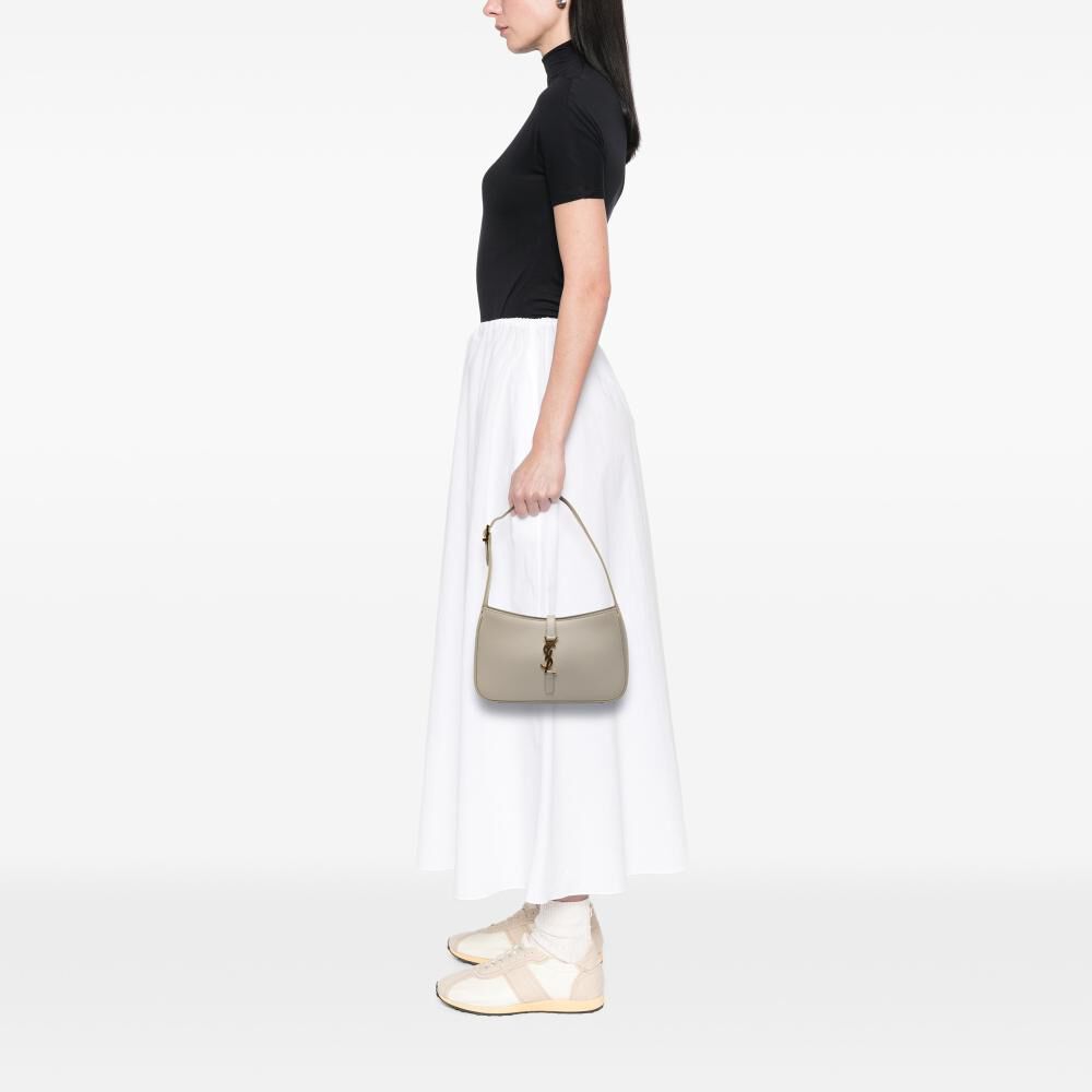 Yves Saint Laurent Shoulder Bag