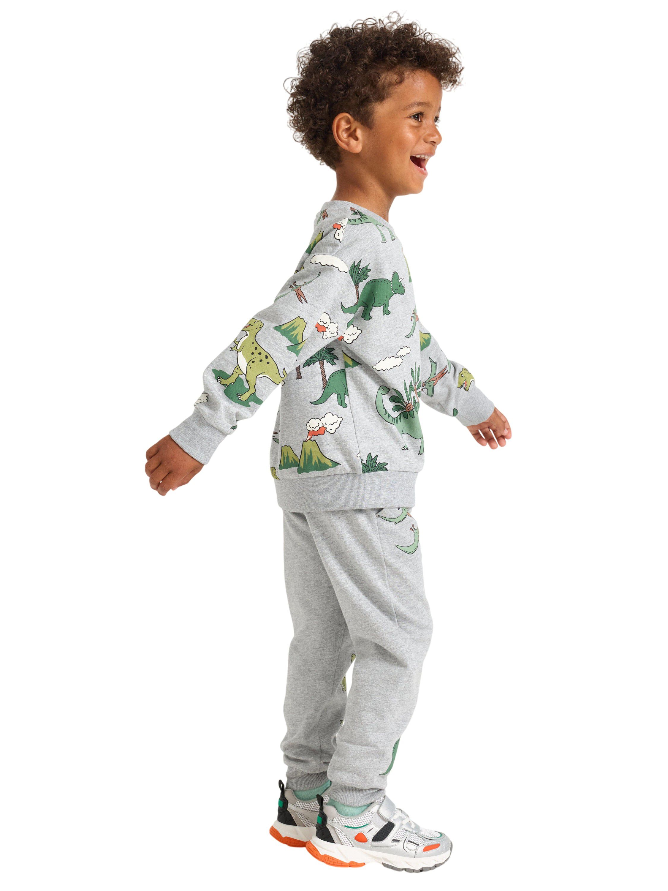 Soft and comfy joggers with brushed