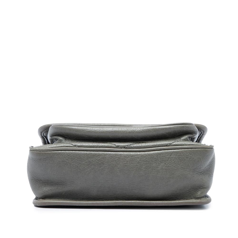 Yves Saint Laurent Shoulder Bag