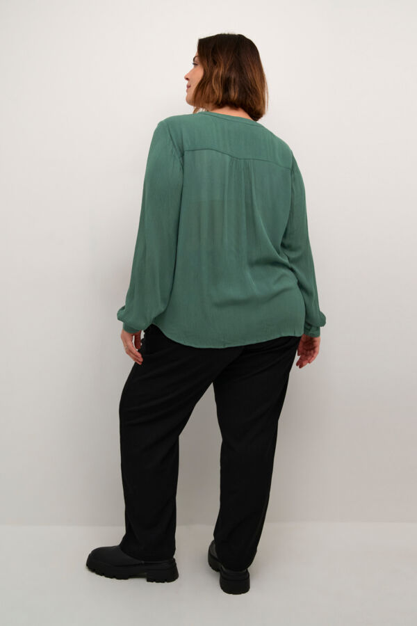 KCami LS Blouse