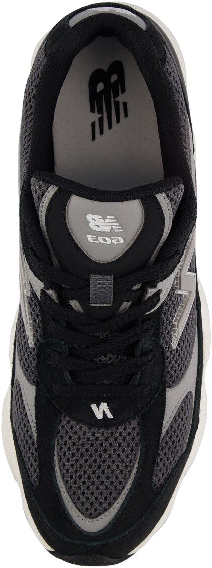 603 Sneakers