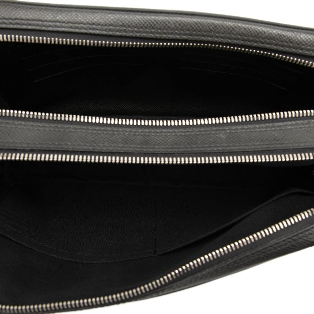 Louis Vuitton Clutch