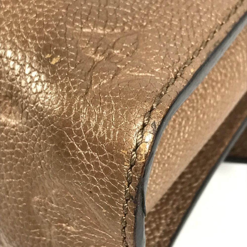 Louis Vuitton Shoulder Bags