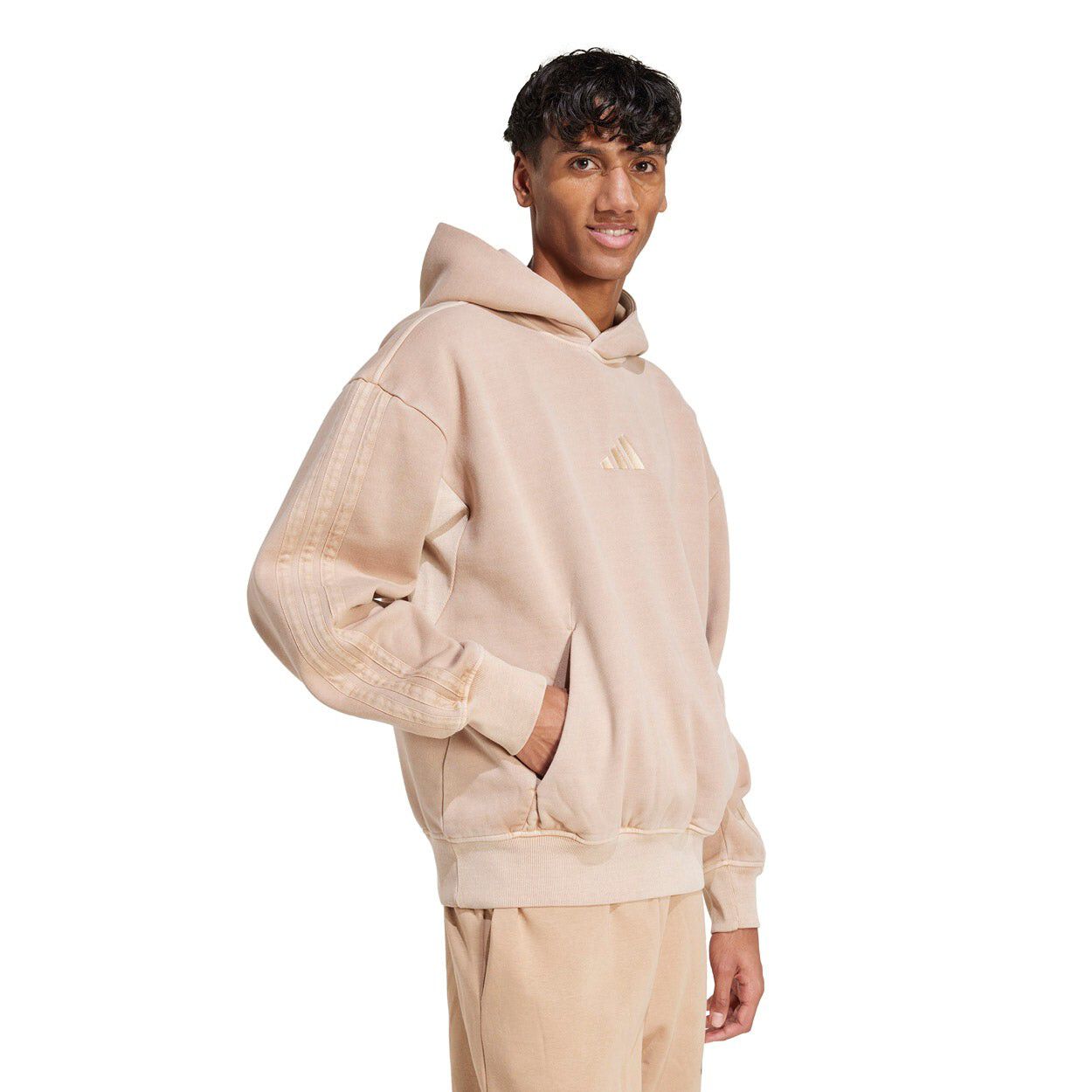 All Szn H&aelig;ttetr&oslash;je