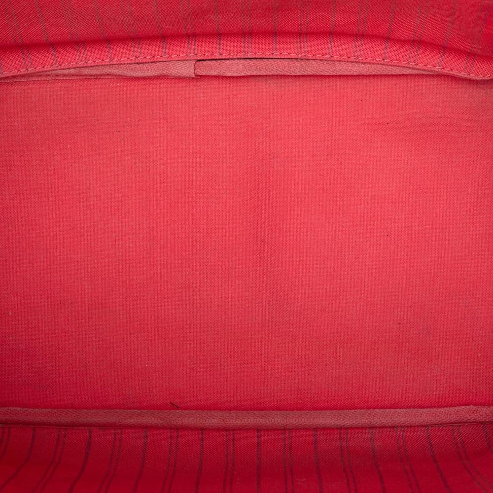 Louis Vuitton Neverfull