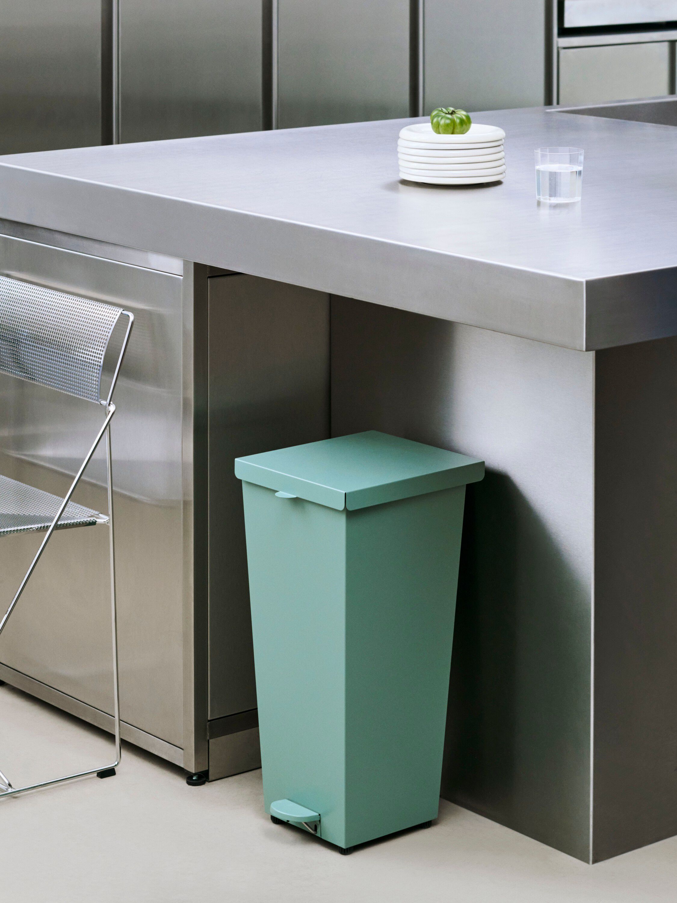 Loop Bin-26L-Fall green