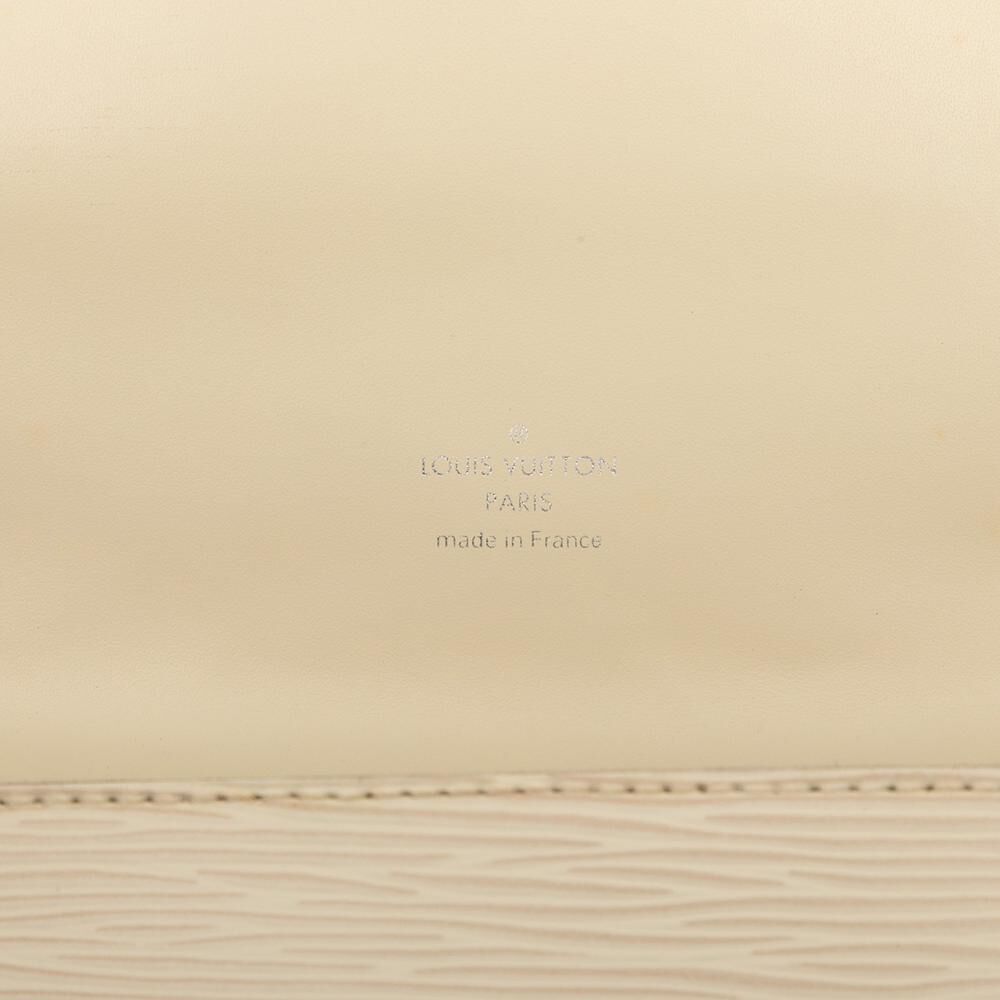 Louis Vuitton Clutch