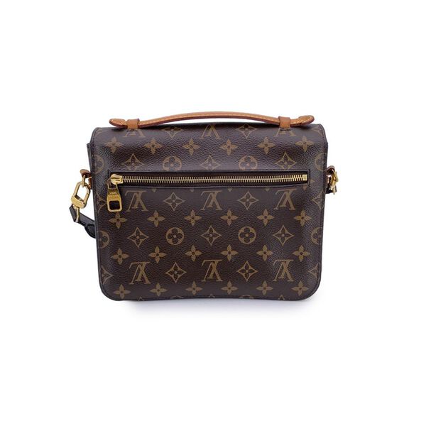 Louis Vuitton Crossbody Bag