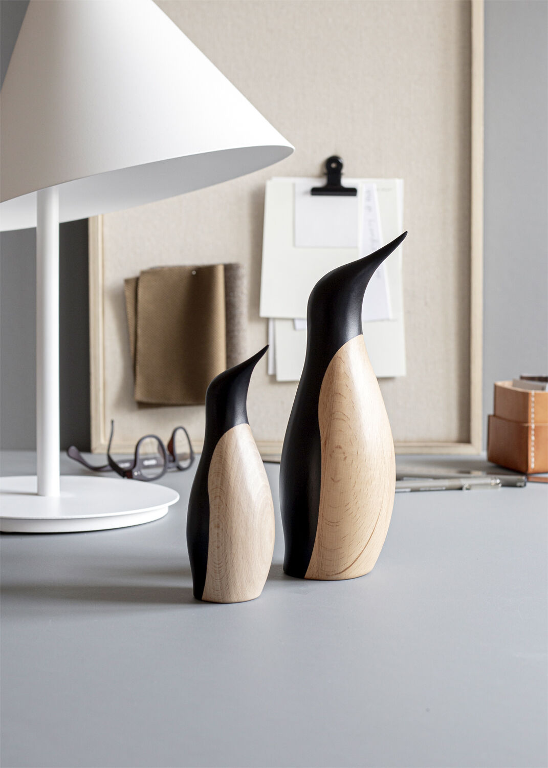 置物 ARCHITECTMADE PENGUIN SMALL Wenge Penguin – ARCHITECTMADE