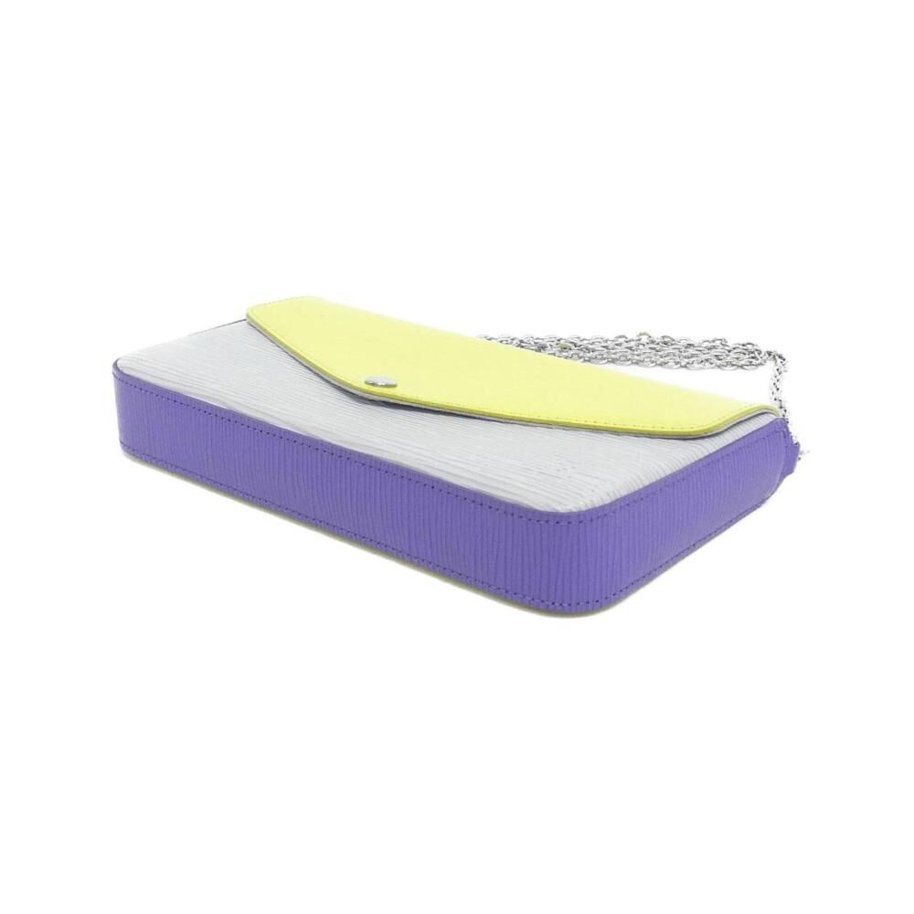 Louis Vuitton Shoulder Bags