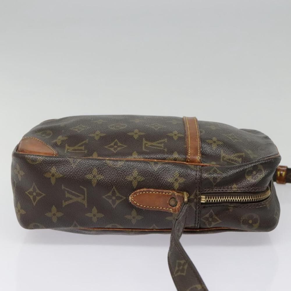Louis Vuitton Shoulder Bags