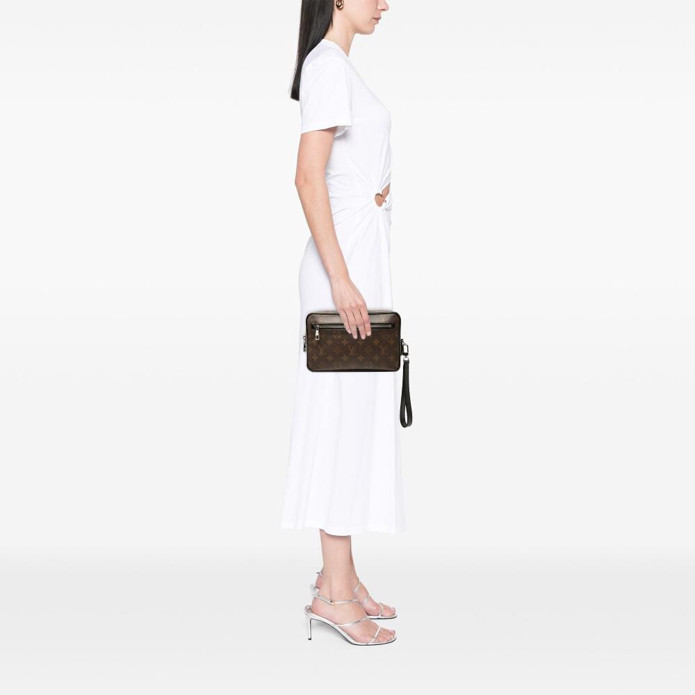 Louis Vuitton Clutch