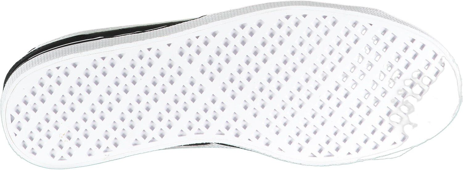 Court Point Vulc v2
