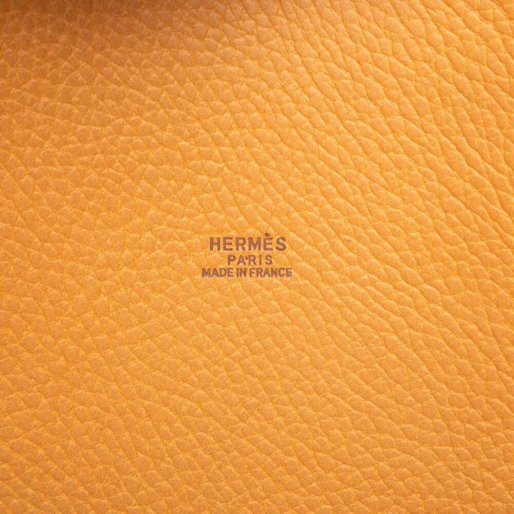 Herm&egrave;s Bucket Bag