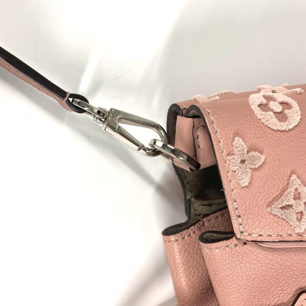 Louis Vuitton Tote