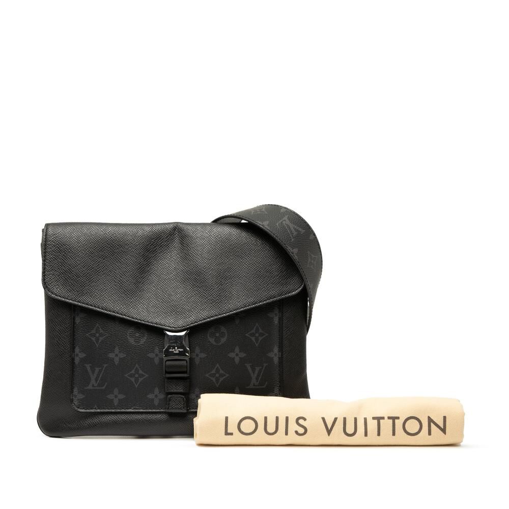 Louis Vuitton Messenger