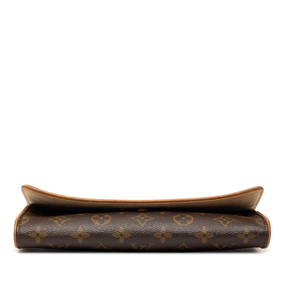 Louis Vuitton Twin Pochette