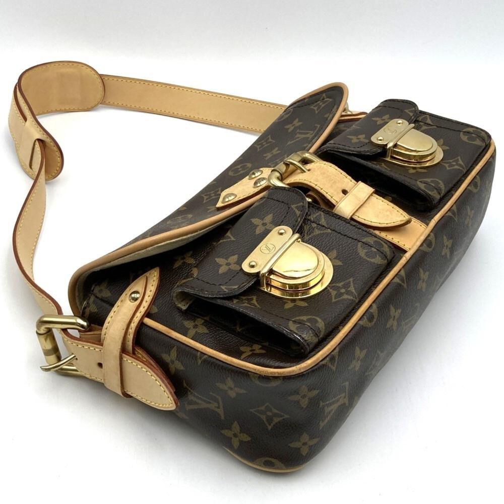 Louis Vuitton Shoulder Bags