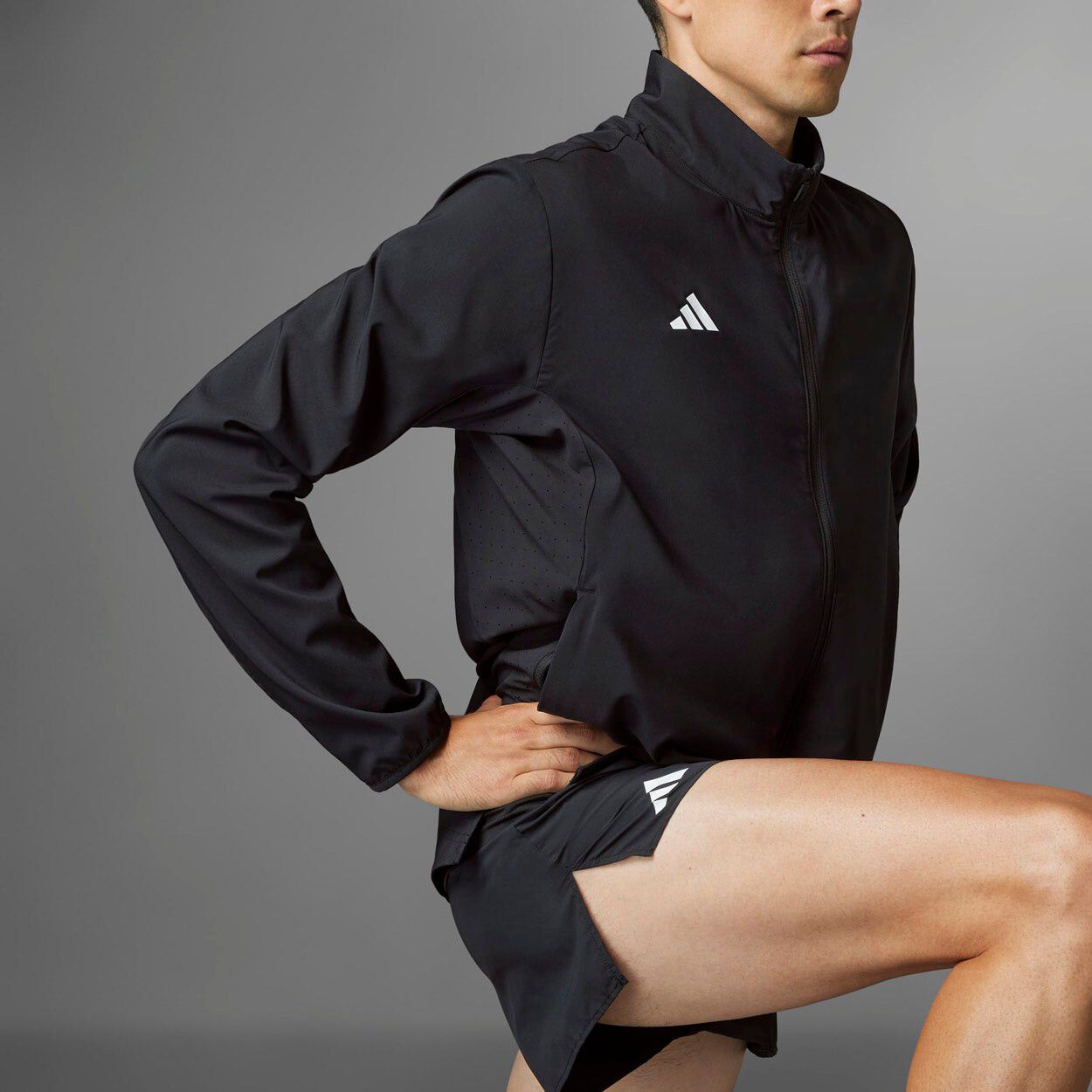 Adizero Essentials L&oslash;bejakke